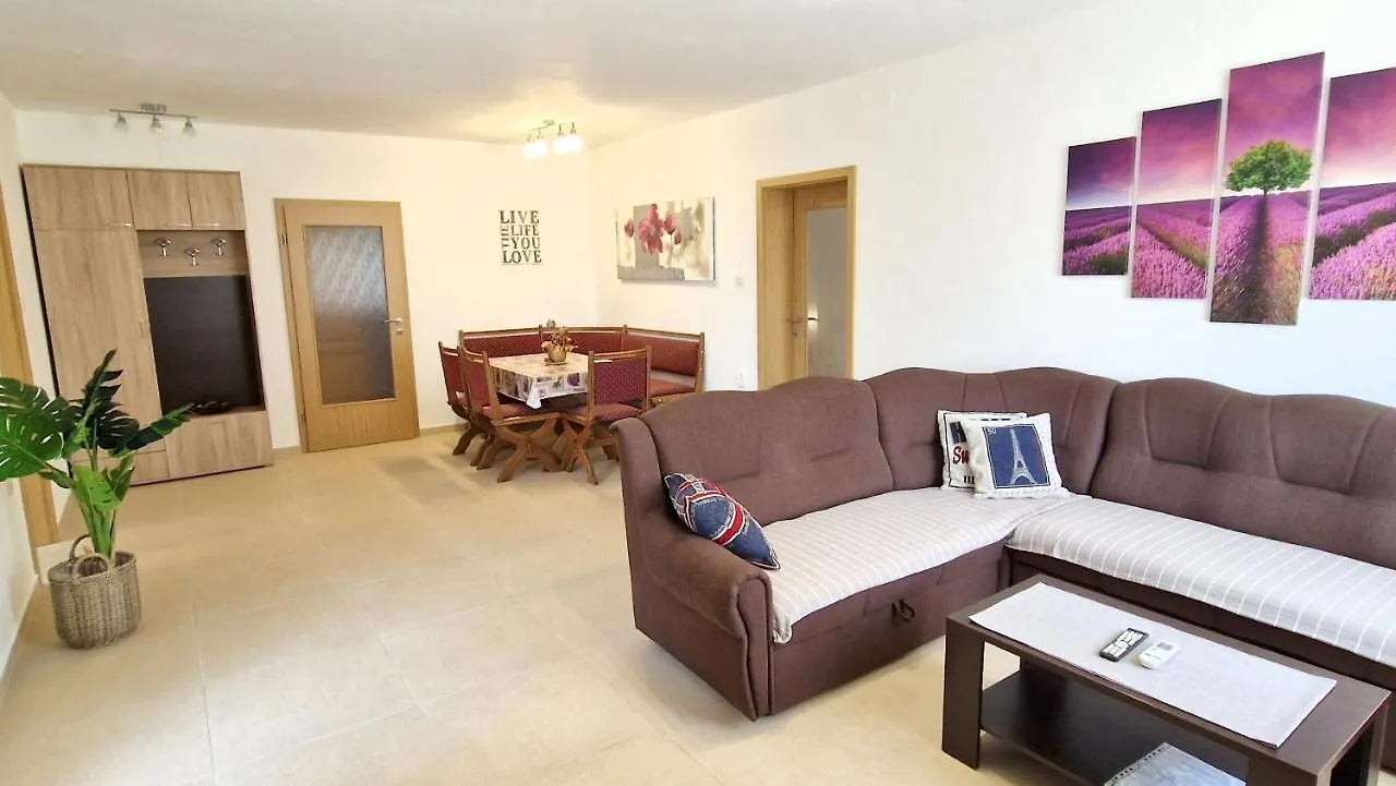 Apartment Katica Krk Town 0*,